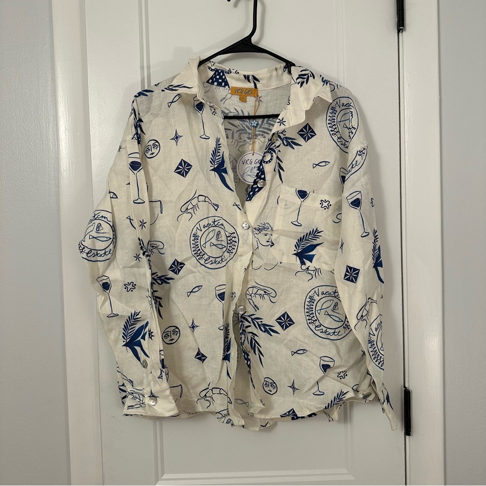 Vrg Grl - Womens Off-white/Blue Mediterranean Button Down Shirt - Size S - NWT ✨